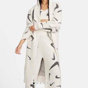 Nike sportswear Phoenix Cozy.. pants and cardigan.